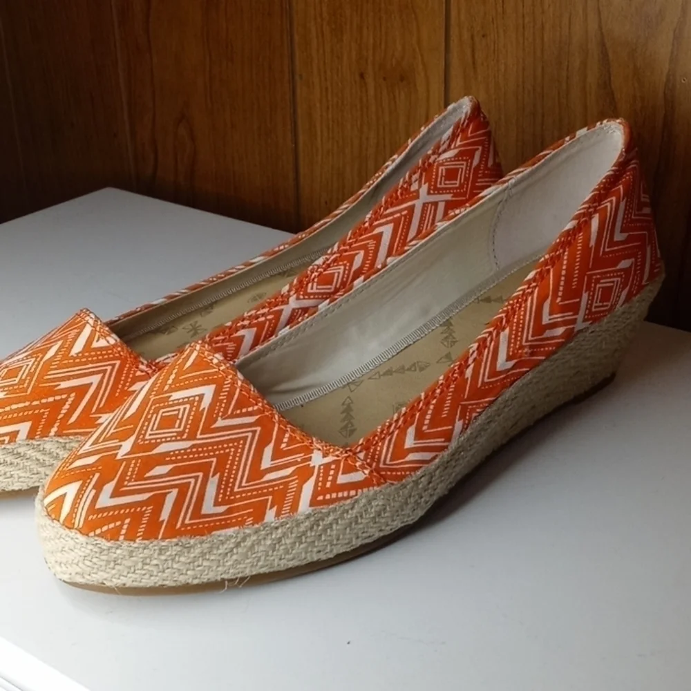 Lucky Brand espadrilles size 7.5 m